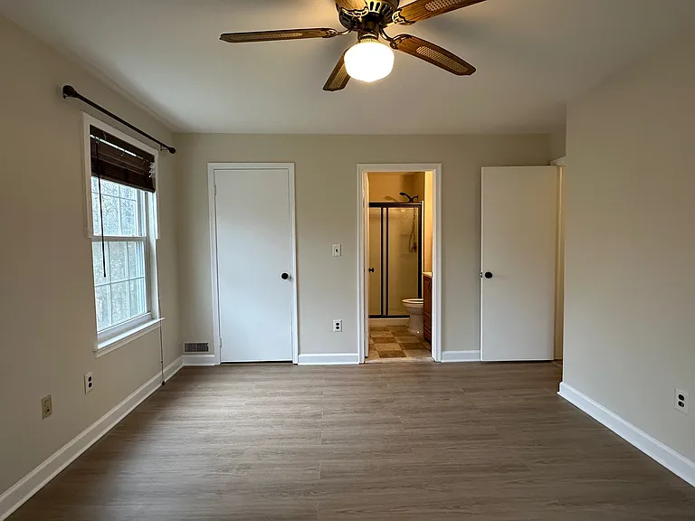 380 McDowell Dr — Photo 7