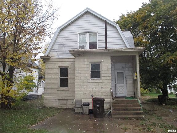 3rd image of 2010 W Garden St