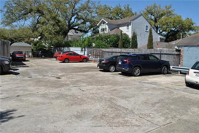 7444 Saint Charles Ave #309 — Photo 21