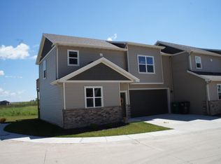 110 NE 45th Ln, Ankeny, IA 50021