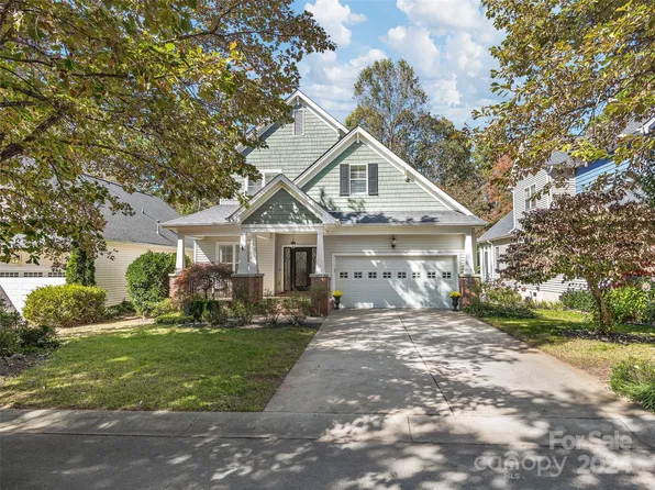 1366 Heathbrook Cir, Asheville, NC 28803