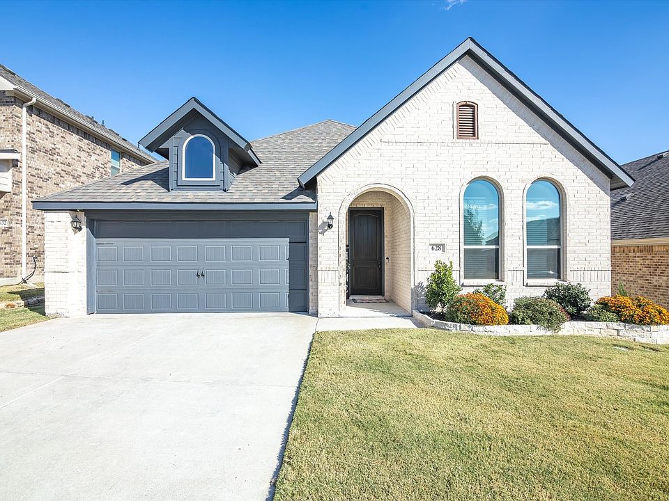 1st image of 628 Antswood Dr