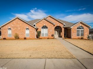 416 Monticello W, Bryant, AR 72022