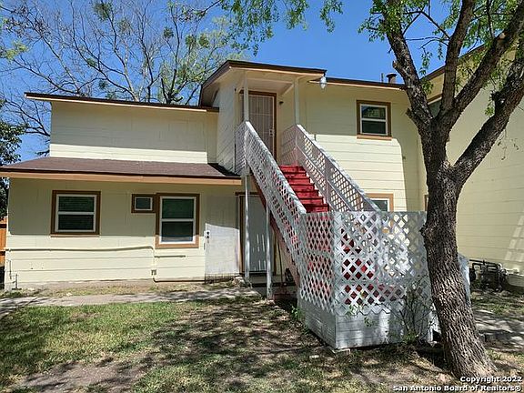 3rd image of 234 Senisa Dr #B