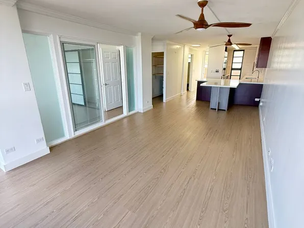 4300 Waialae Ave, Honolulu, HI