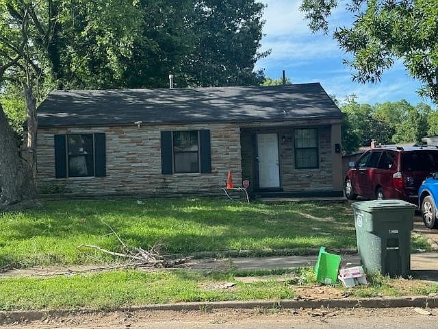 2nd image of 4146 Print Ave