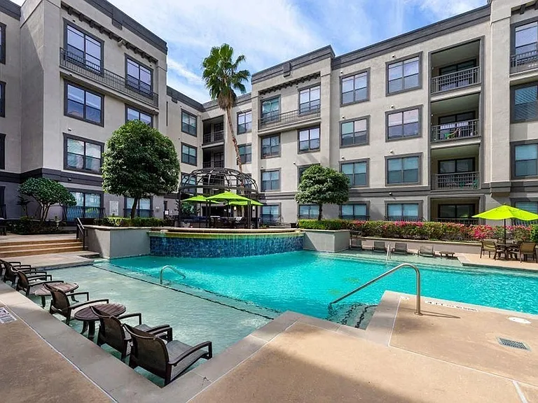 3000 Sage Apartments — Photo 14
