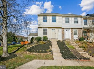 8556 Golden Ridge Ct, Lorton, VA 22079