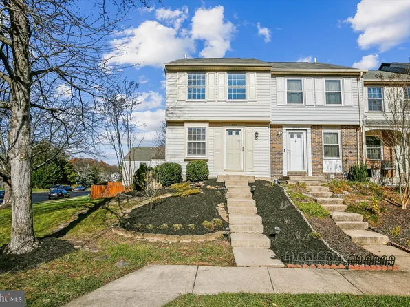 8556 Golden Ridge Ct, Lorton, VA 22079