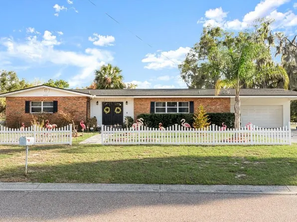 820 E Clifford Ave, Eustis, FL 32726