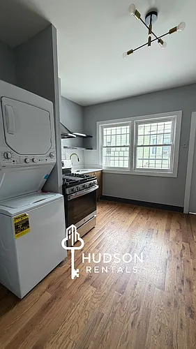 74 Baldwin Ave #1 Photo 1