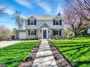 1371 Clover Ln, York, PA