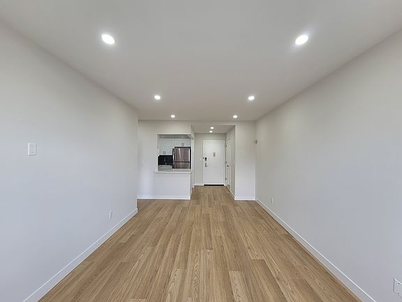 5th image of 58-12 Queens Blvd Unit 6J