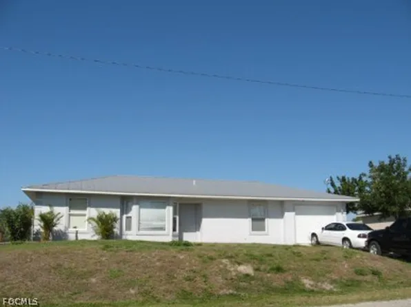 101 Curtis Ave N, Lehigh Acres, FL 33971