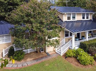 800 W Washington St, Middleburg, VA 20117