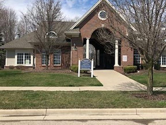 3rd image of 51628 Hale Ln