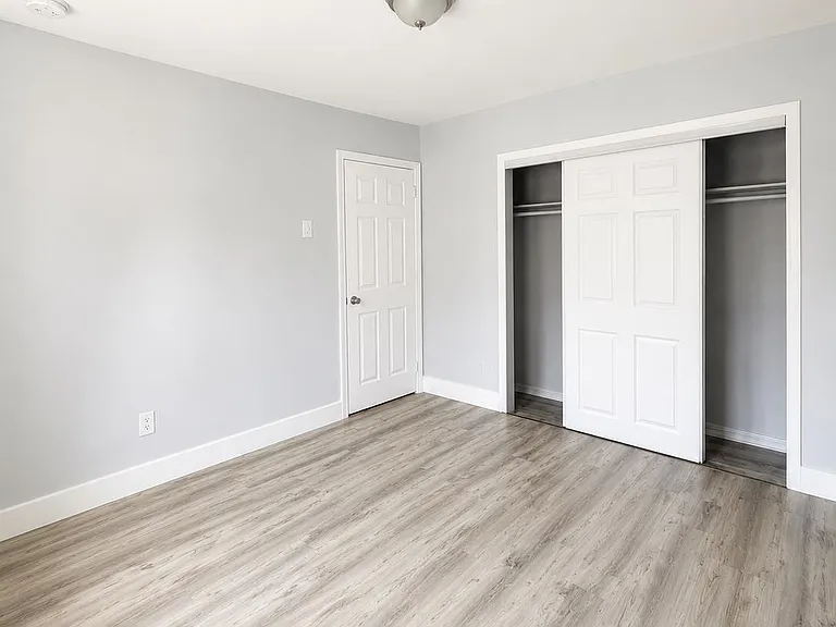 6806 Broadway #1 — Photo 11