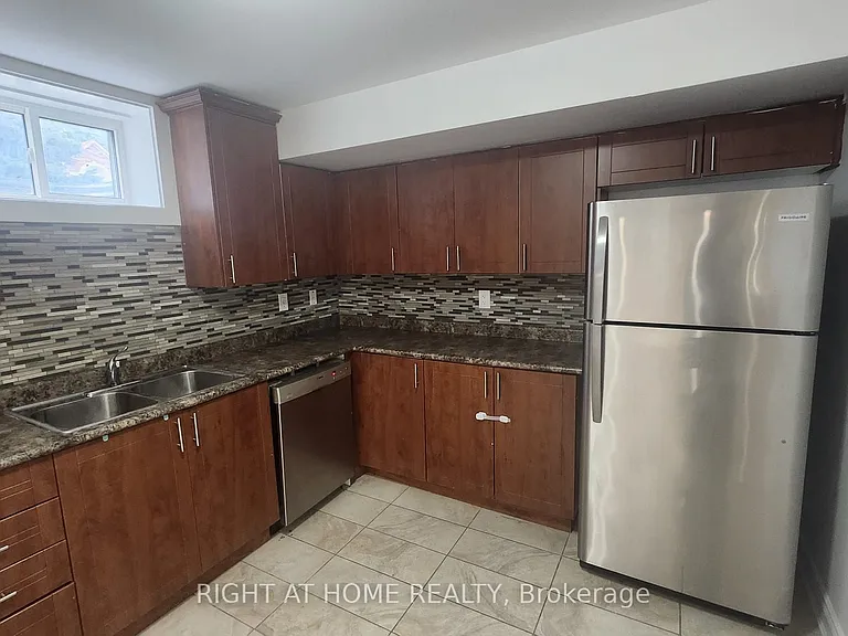 1 Via Avellino Rd #BASEMENT — Photo 16