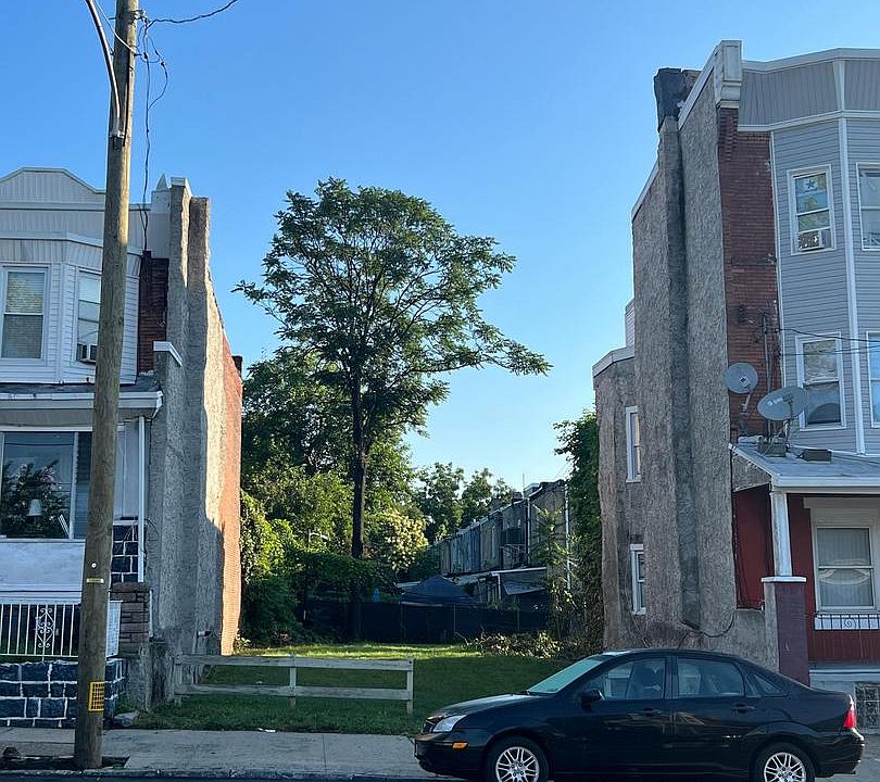 1st image of 6208 Vine St