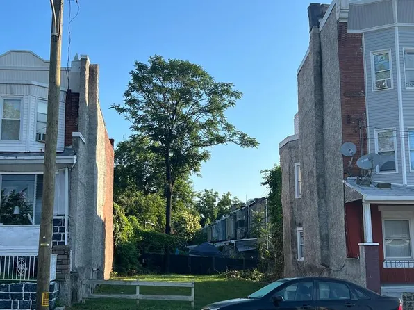 6208 Vine St, Philadelphia, PA 19139