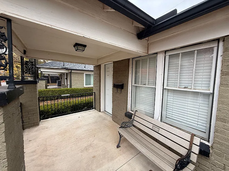 1203 Military Ct — Photo 8
