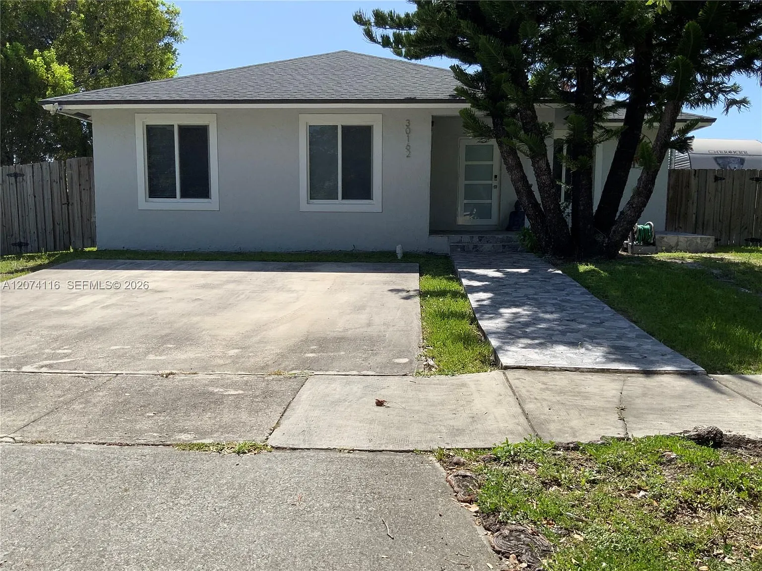 Pine Needles East Homes S — Photo 2