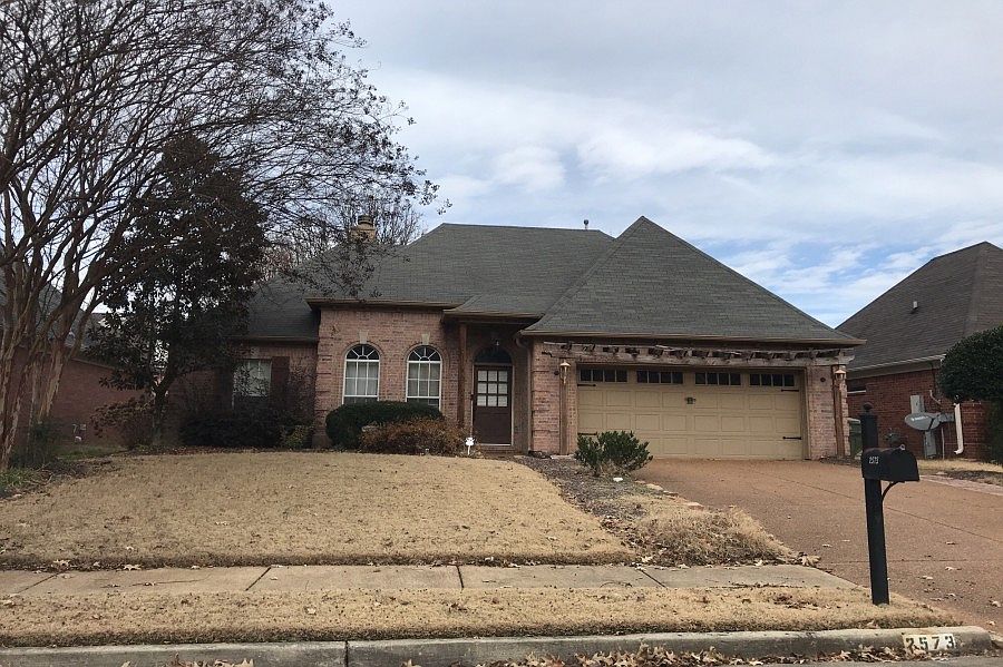 1st image of 2573 Plum Creek Dr