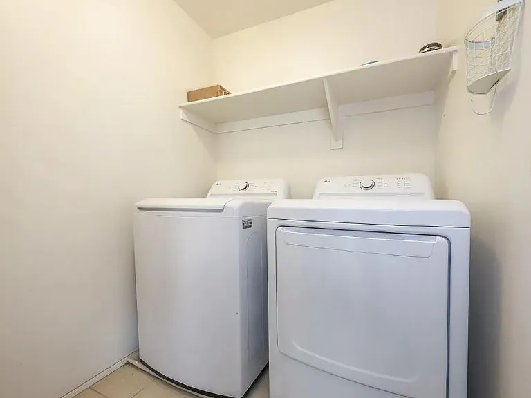 8754 N Mugho Pine Trl — Photo 17