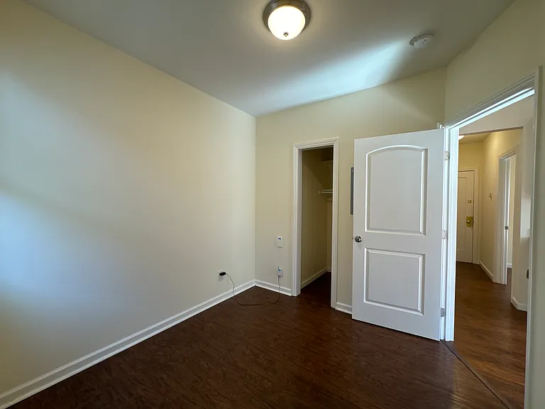 2079-87 Delaware Street — Photo 27