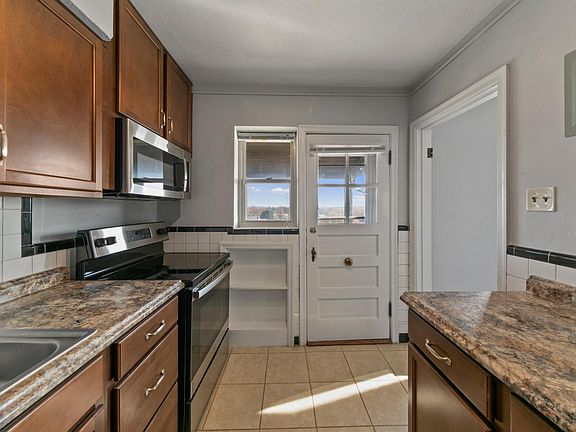5th image of 6014 S Kingshighway Blvd APT C3