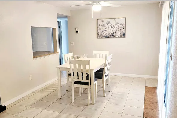 4022 Beaver Ln #800D — Photo 3