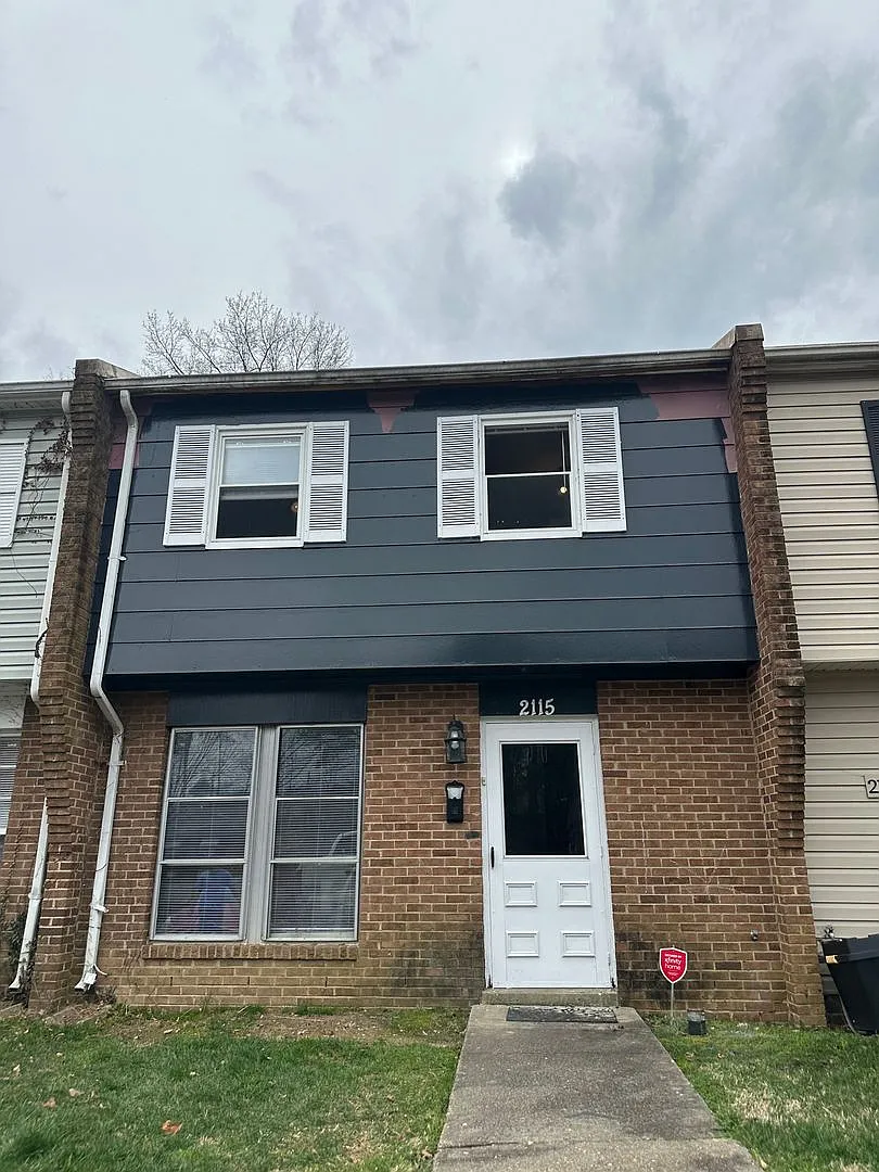 Henrico County Townhouse! 3 beds, 1.5 bath, central laundry, HVAC, parking, all electric! — Photo 3