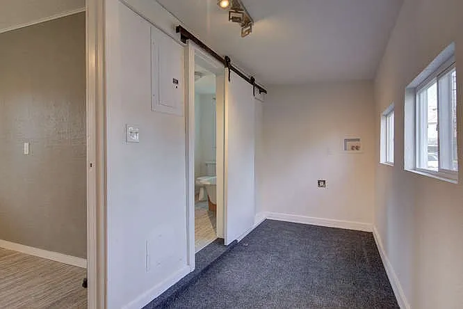 1339 NE Logan St — Photo 5