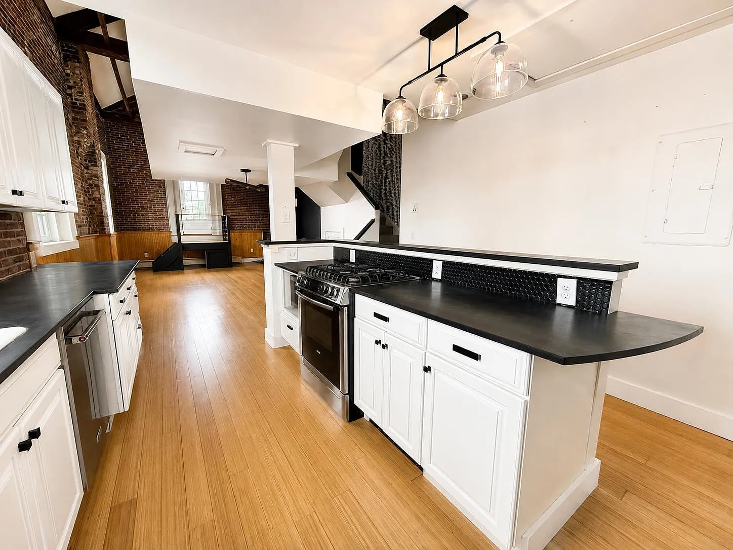 Old Franklin School Condo — Photo 4