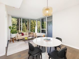3487 Binning Ln #306, West Vancouver, BC V7S3H5