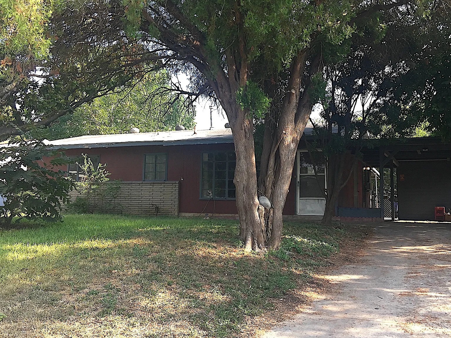 2 bed, 1208 sqft, $1,135 — Photo 2