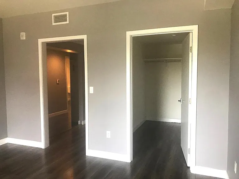 4305 Laurel Canyon Blvd #403 — Photo 8
