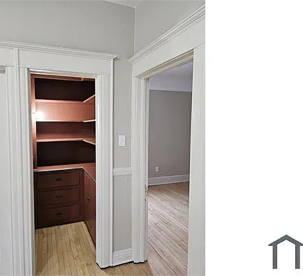 1025 S 37th St — Photo 13