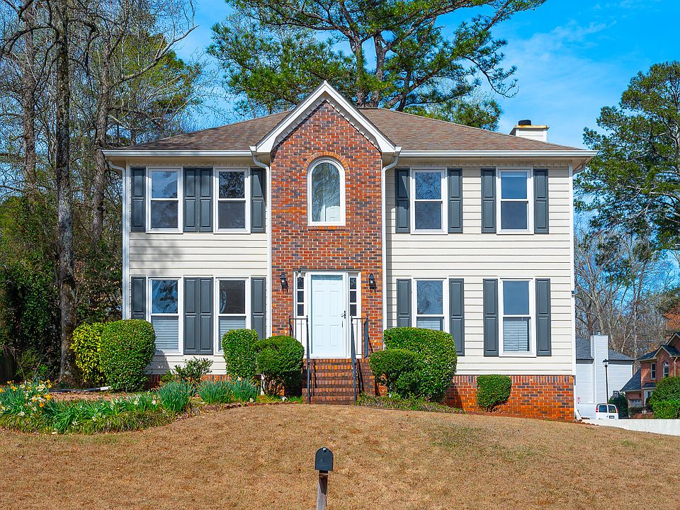 1st image of 645 Trellis Pond Ct