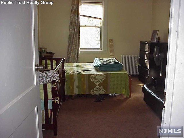 2nd image of 68 Euclid Ave #2
