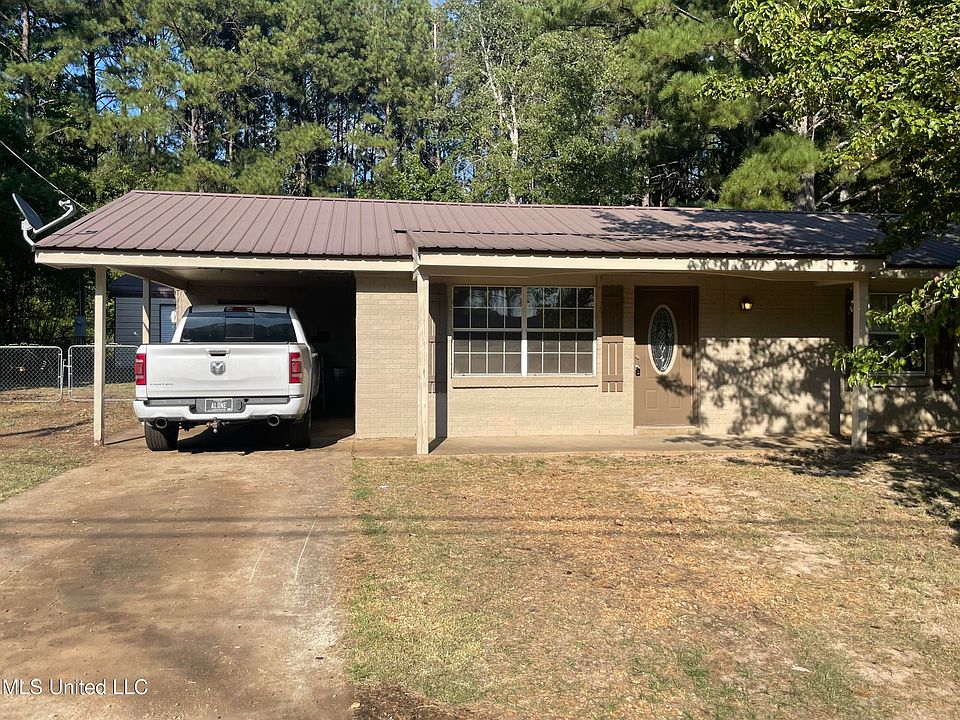 1st image of 108 W Haven Dr