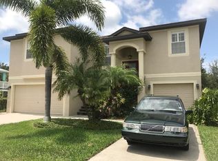 1133 S Pointe Alexis Dr, Tarpon Springs, FL 34689