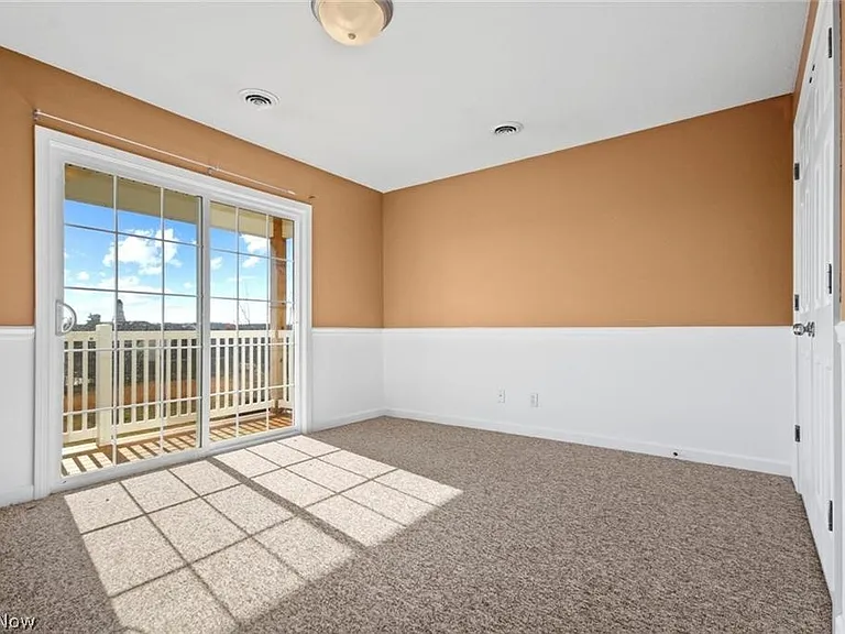 863 Cedar Way #605 — Photo 6
