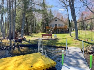 22 Cedar Ln, Lincoln, ME 04457