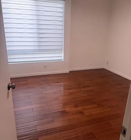 500 S Berendo St #210 — Photo 9