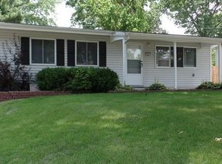 123 Yankee Dr, Saint Charles, MO 63303