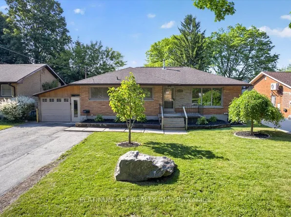 1947 Royal Cres, London, ON N5V 1N6