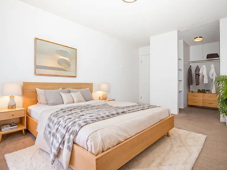 Summerhill Apartments — Photo 18