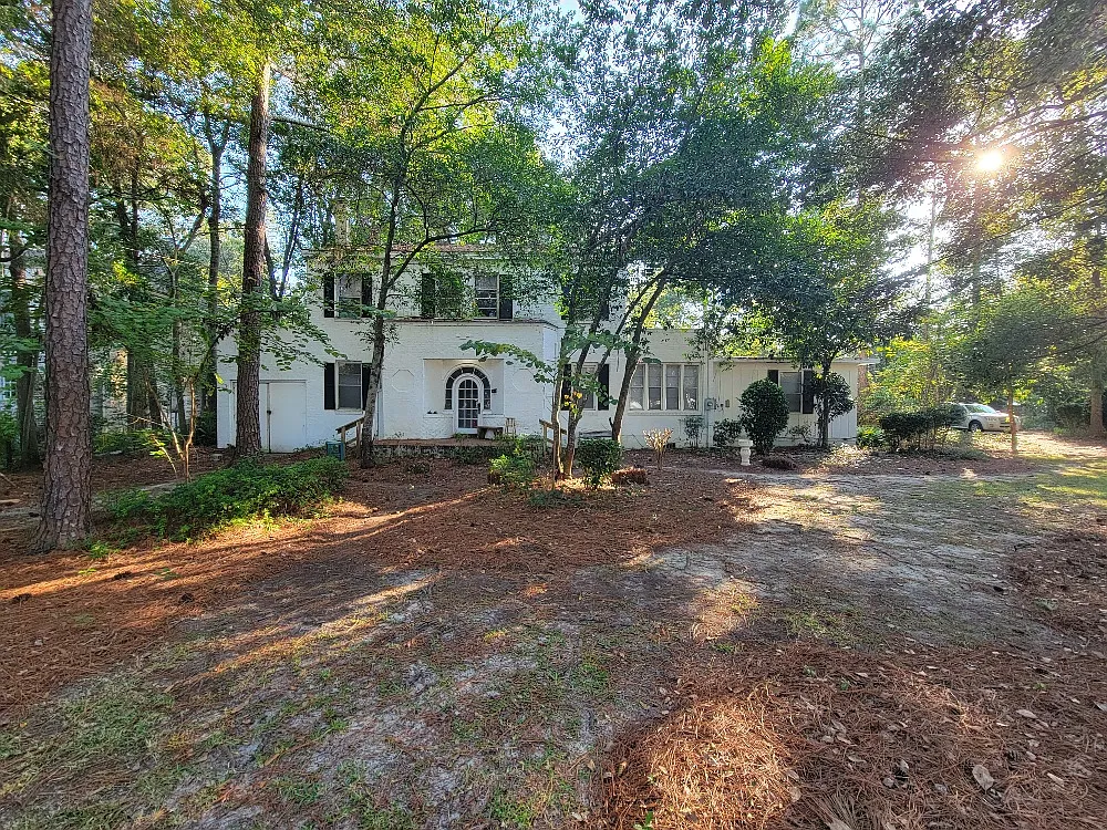 1 bed, 825 sqft, $925 — Photo 1