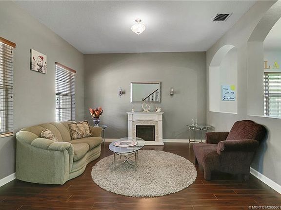 5th image of 5413 SW Honeysuckle Ct